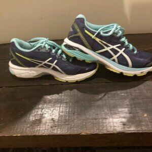asics youth sneakers size 6